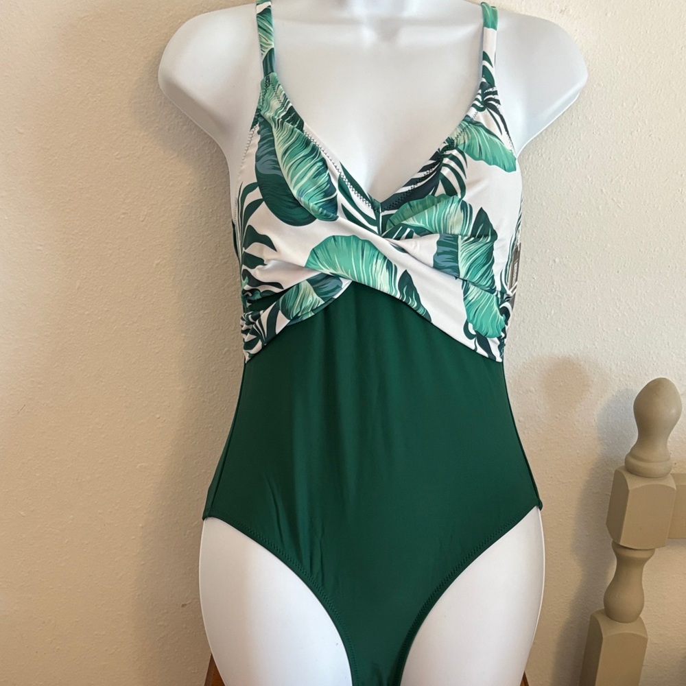 Green Leaf Print One Piece Swimsuit